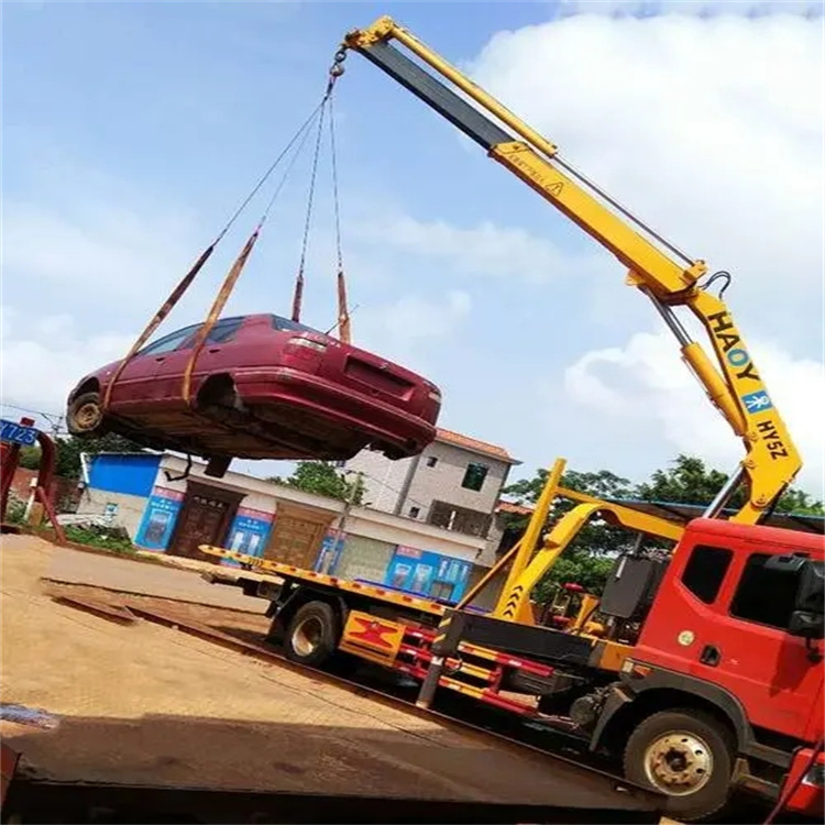 怀集吊车救援小汽车怎么吊