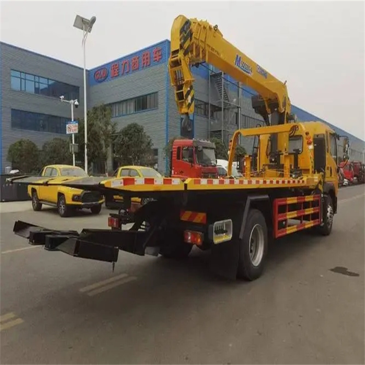 怀集附近小随车吊出租电话，轻松解决搬运烦恼