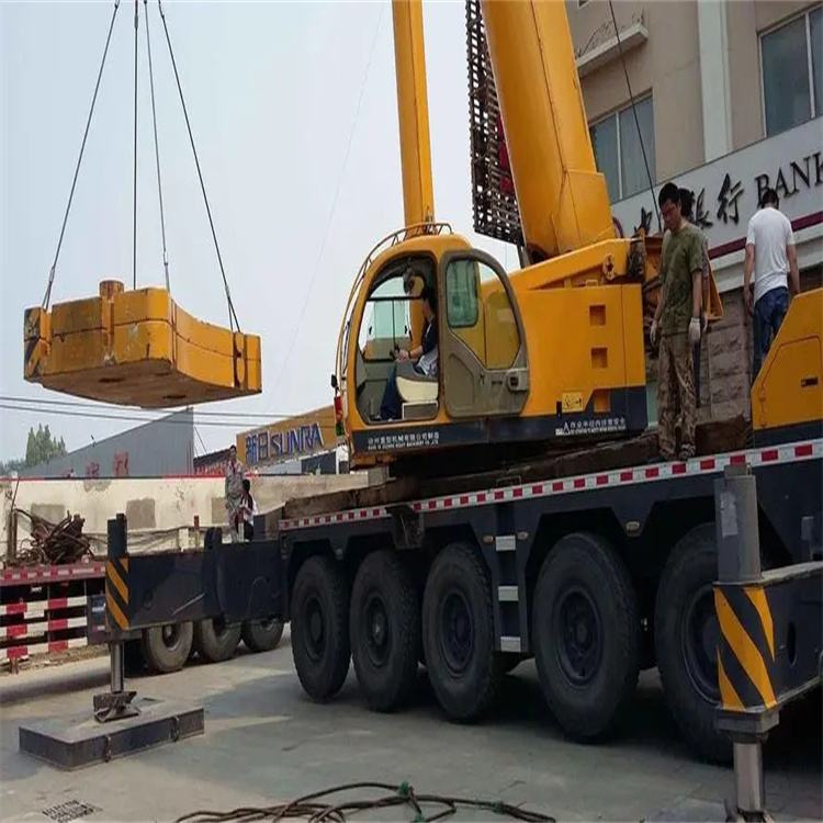 怀集当地吊车出租|机器吊装|75吨|工厂搬迁服务