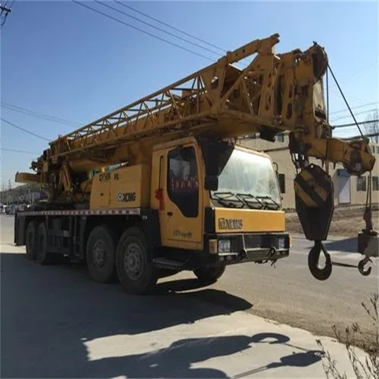 怀集哪里有专业吊车出租